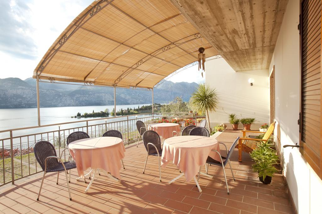 Residence Le Balze Malcesine Exterior photo