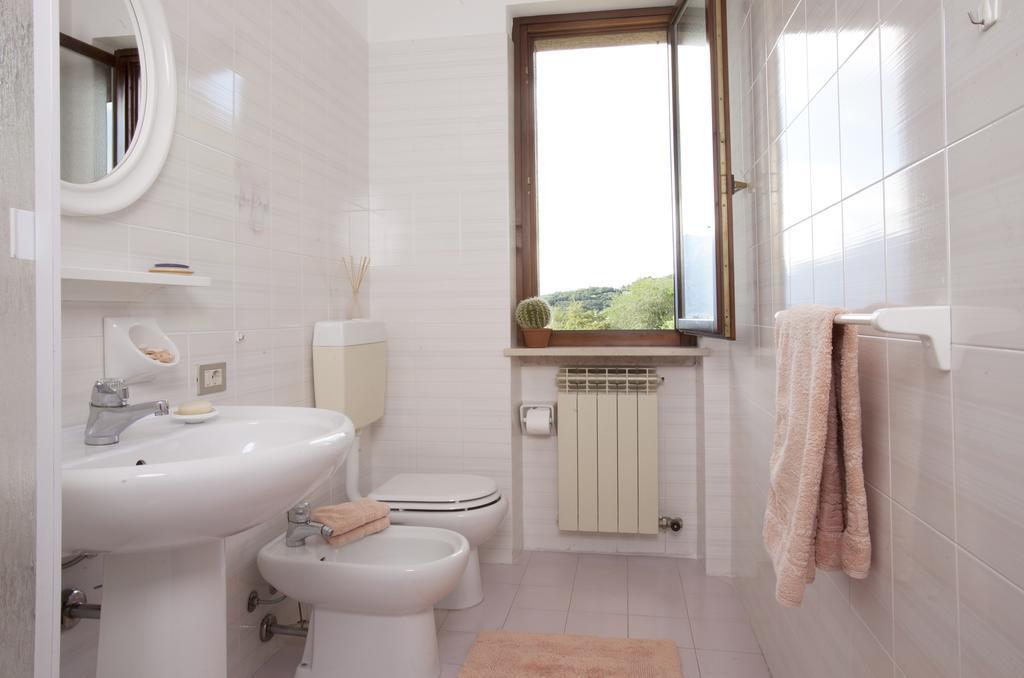 Residence Le Balze Malcesine Room photo