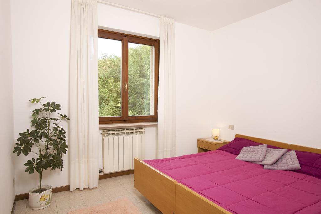 Residence Le Balze Malcesine Room photo