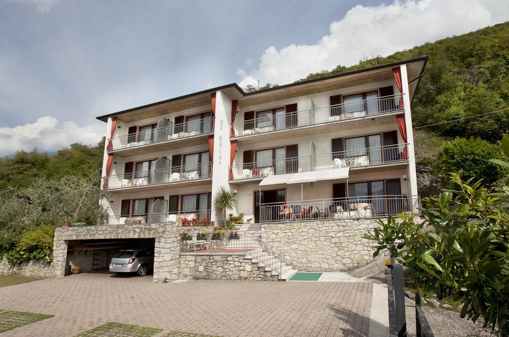 Residence Le Balze Malcesine Exterior photo